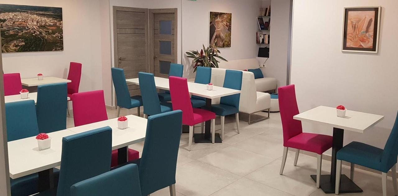 Hotel Avenida Plaza Alzira Dış mekan fotoğraf