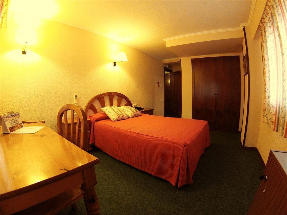 Hotel Avenida Plaza Alzira Dış mekan fotoğraf