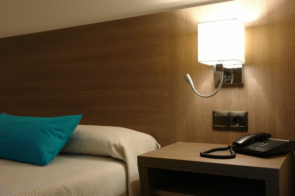 Hotel Avenida Plaza Alzira Dış mekan fotoğraf